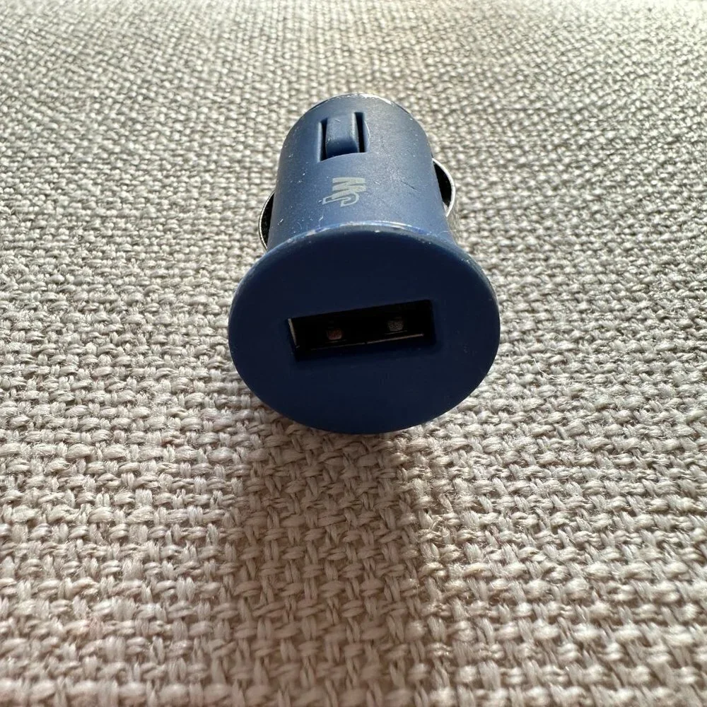 Wireless 1-Port USB Universal Car Charger Adapter